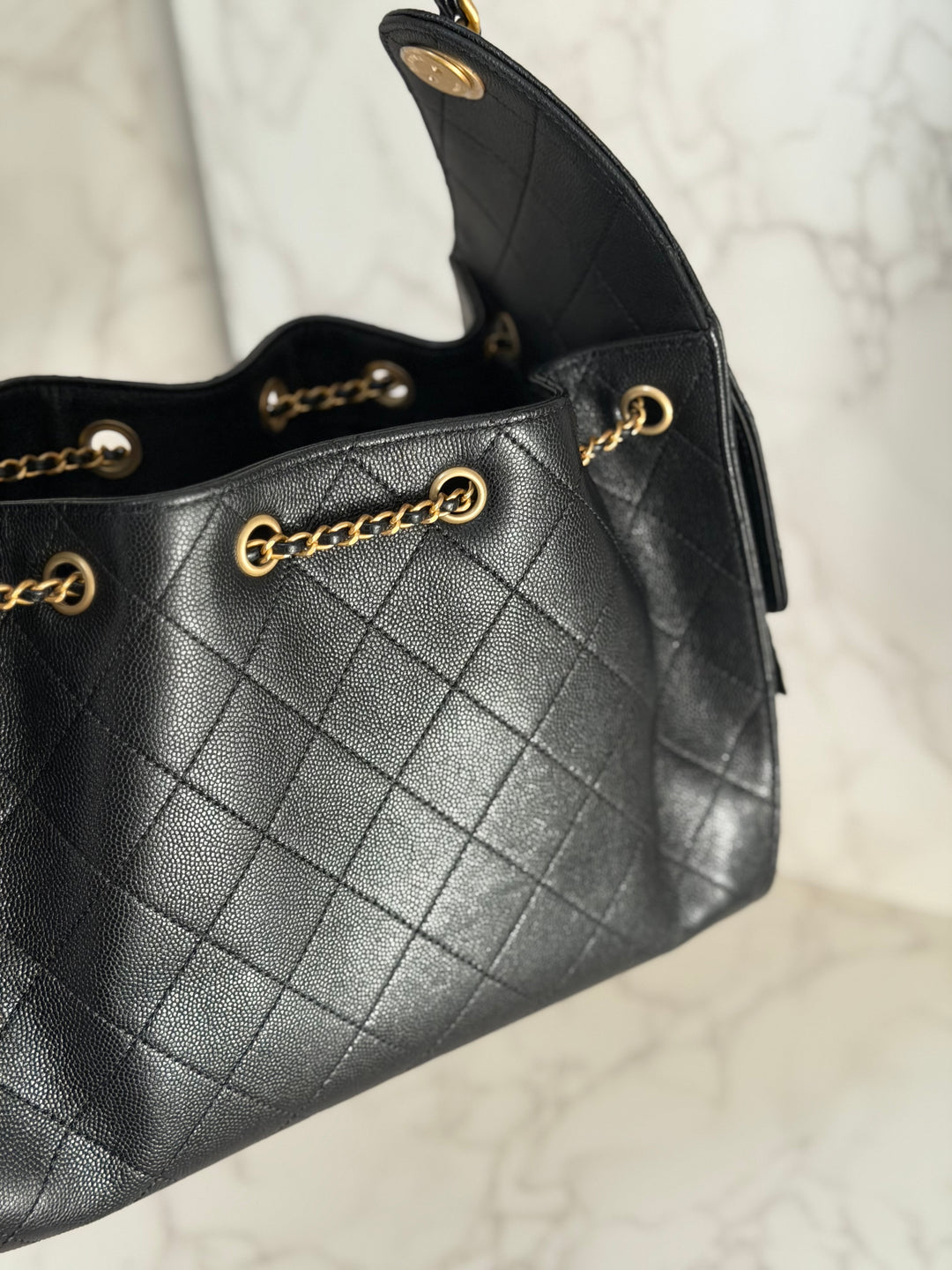 CHANEL 25 2025 size SMALL in Black Caviar Aged GHW Hobo Bag