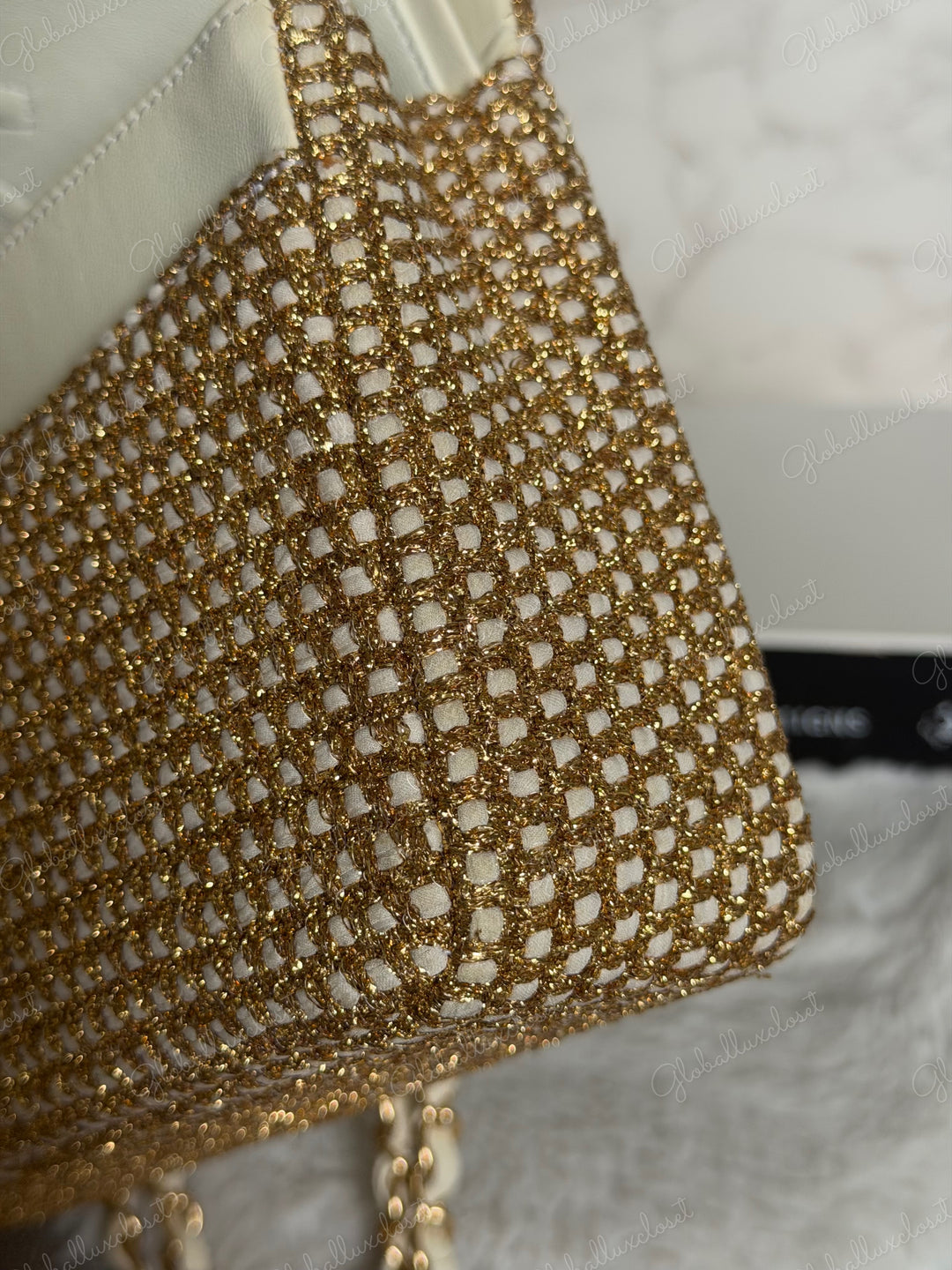 CHANEL series 17 Beige/Ivory Gold Tweed Medium ML Timeless Classic Double Flap Bag 2012 with LGHW