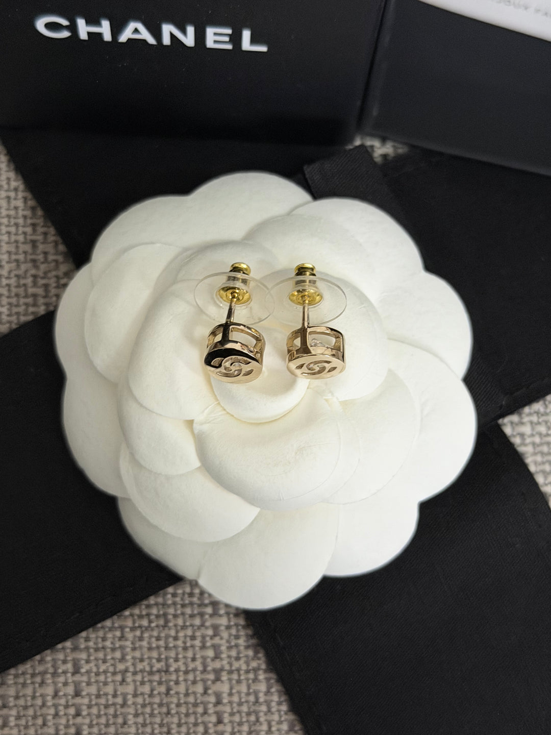 CHANEL 2024 Light Gold Round Earrings with Crystals 0.5 cms diameter