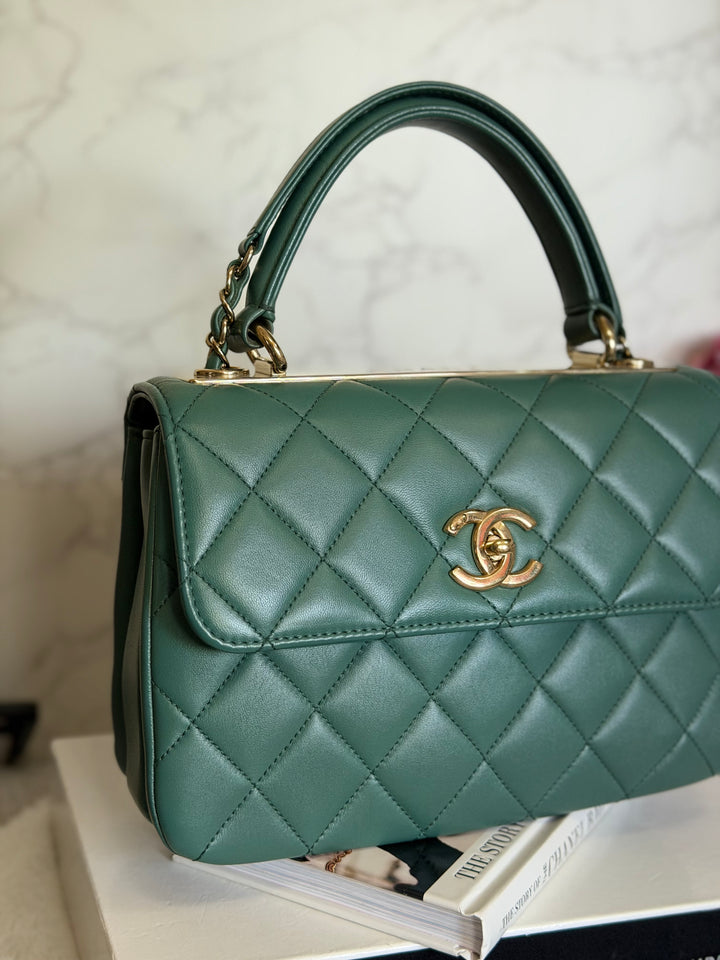 CHANEL series 26 Green Lambskin LGHW Small Trendy CC Top Handle Flap Bag 2018