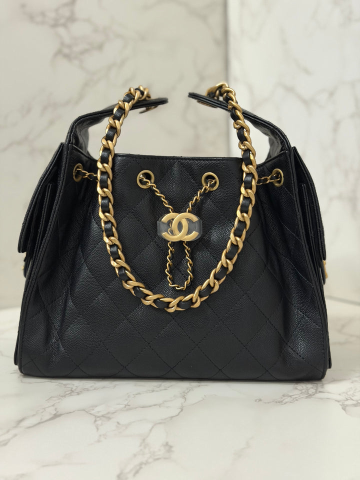 CHANEL 26C 2025/2026 Black Caviar Aged GHW 25 Hobo Bag size Small