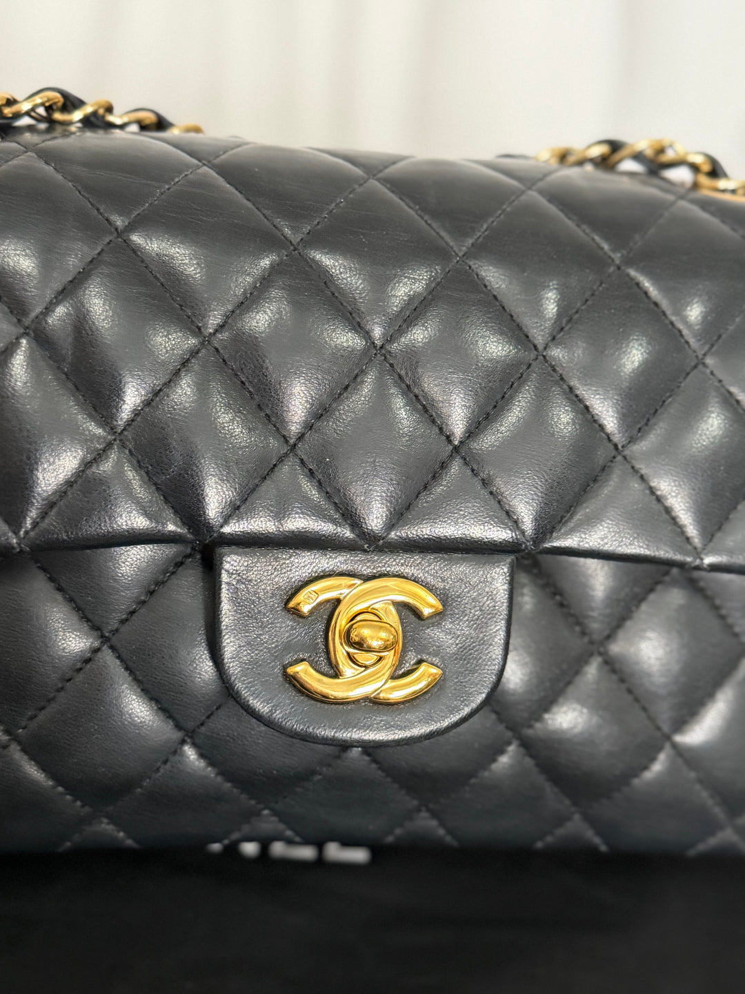 CHANEL series 11 Black Lambskin 24K GHW Vintage Small classic double flap bag 2007/2008