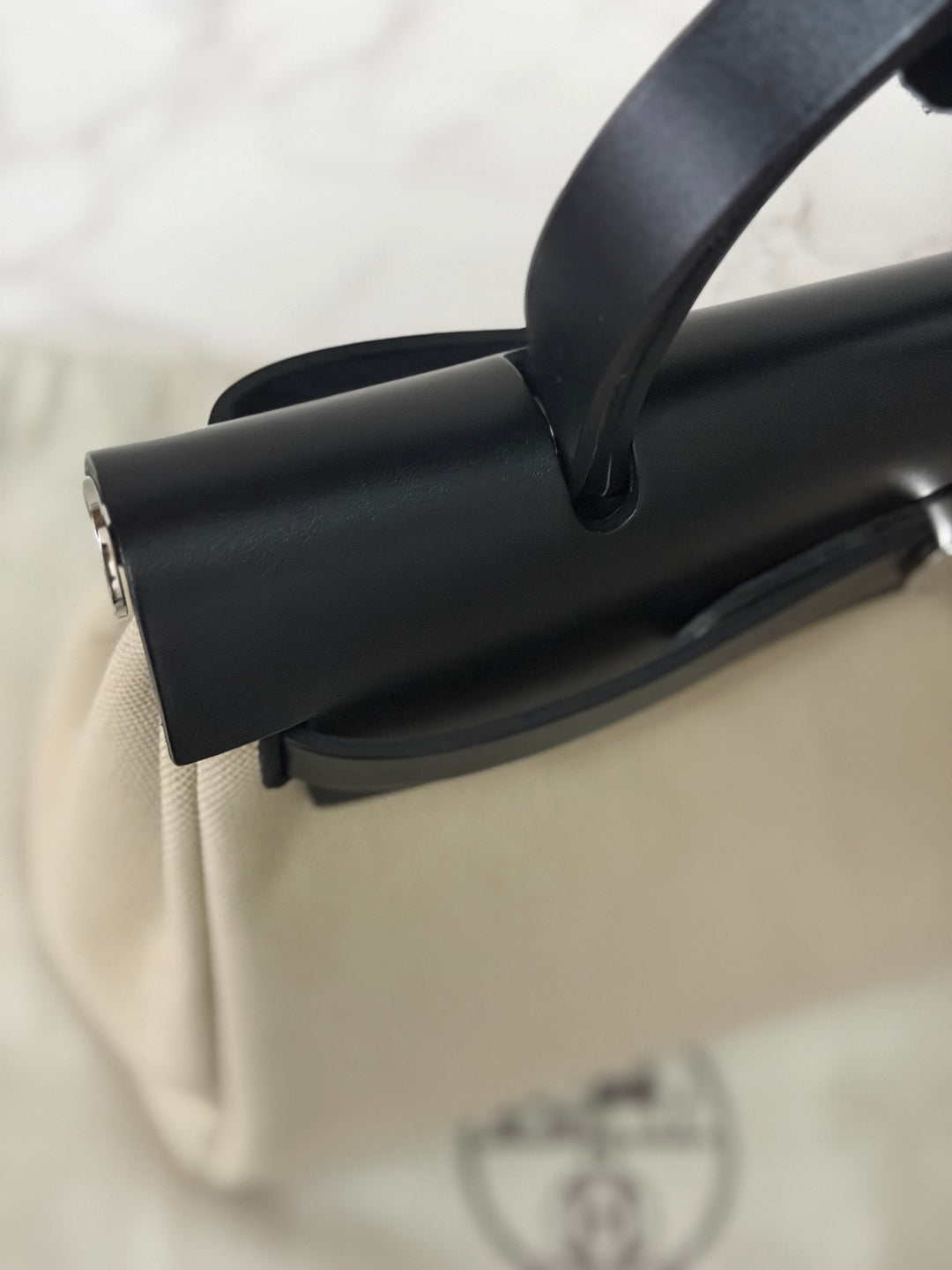 Hermes Herbag Zip 31 Bag in Noir/Beton Palladium Hardware