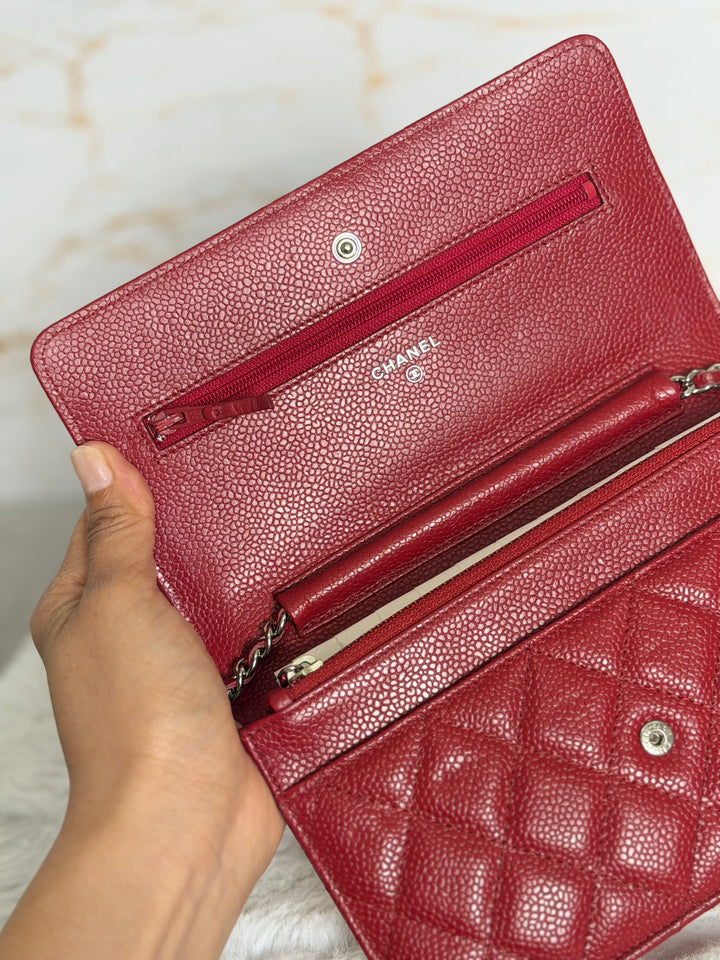 CHANEL series 19 Red Caviar Classic Wallet on chain (WOC) SHW 2014/2015