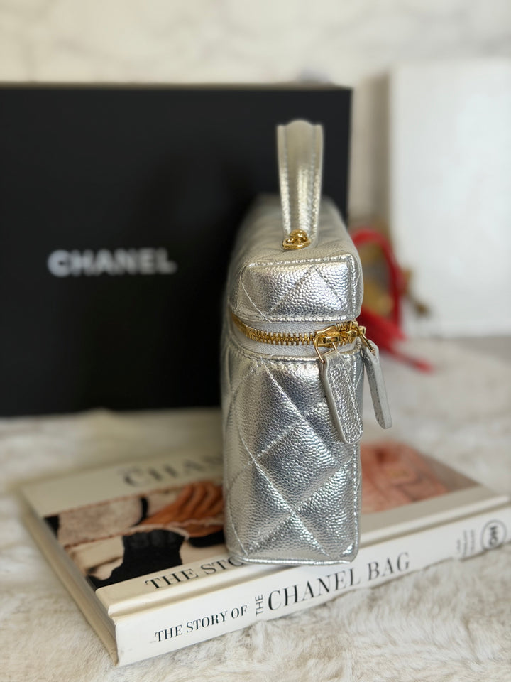 CHANEL 26A 2026 Silver Caviar LGHW Long Vanity LP with detachable Chain 19 cms