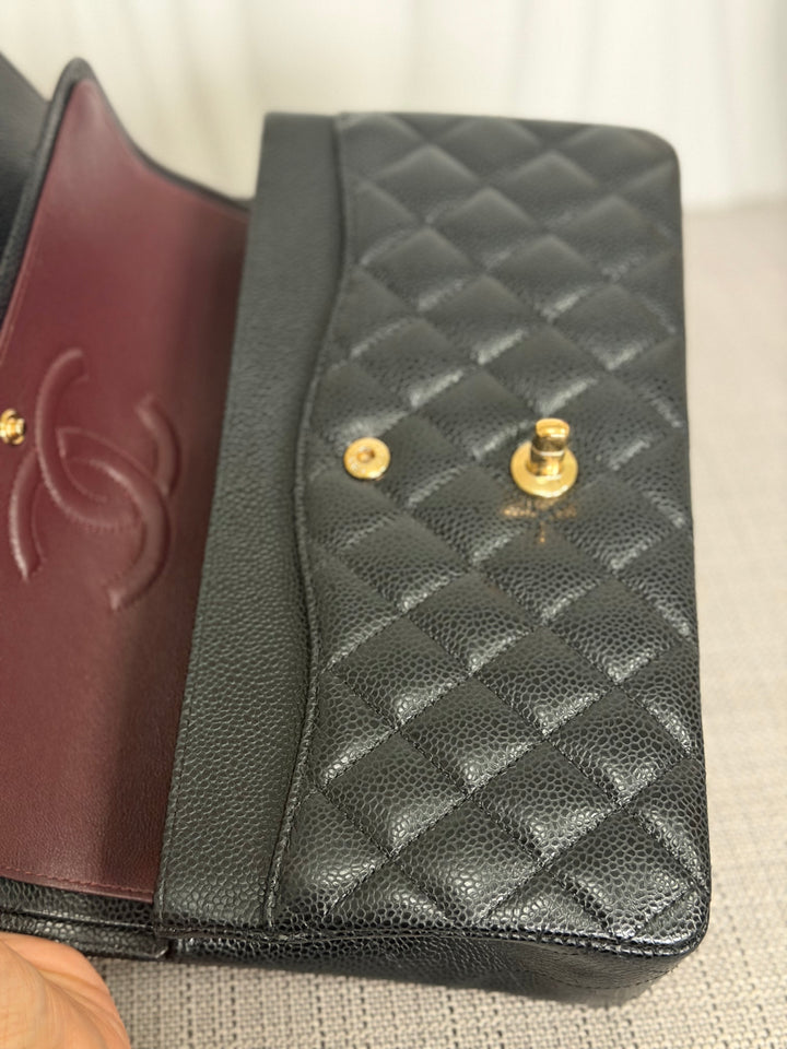 CHANEL 2022 Black Caviar GHW Timeless Classic Medium ML 11.12 Double Flap Bag