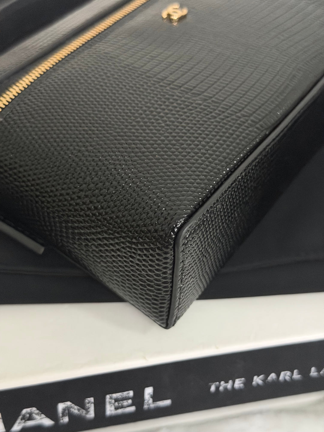 CHANEL Black Lizard Embossed Calf Skin GHW LP Long Vanity with top handle 26A 2026