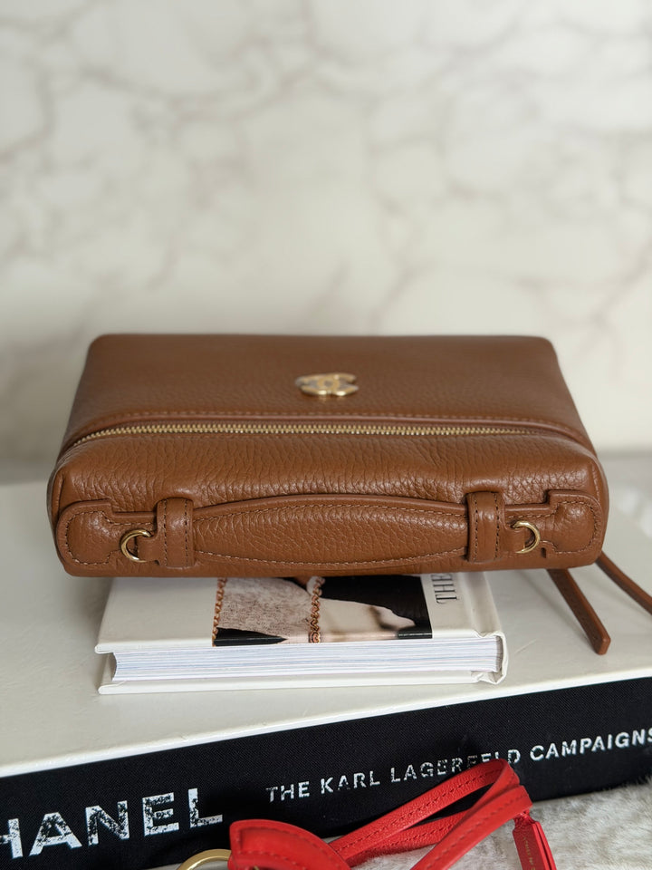 CHANEL Brown Gold Caviar LP Long Vanity SMALL 19 cms LGHW 2026