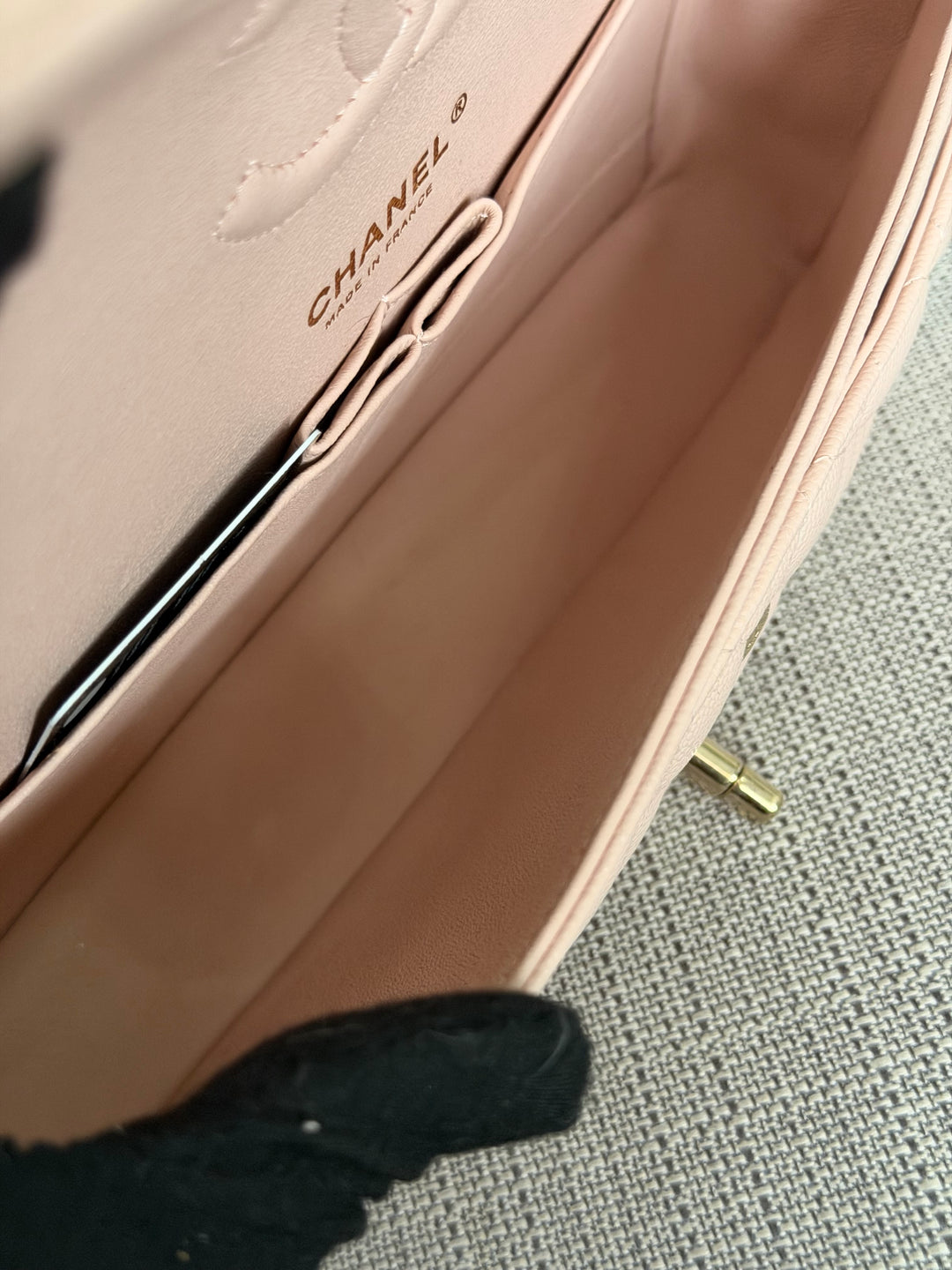 CHANEL 21C 2021 Rose Clair Caviar LGHW Medium ML 11.12 Timeless Classic Double Flap Bag