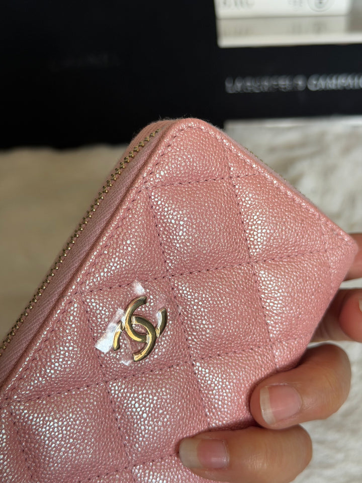CHANEL 19S iridescent pink caviar LGHW Zippy Coin Purse series 27 2019
