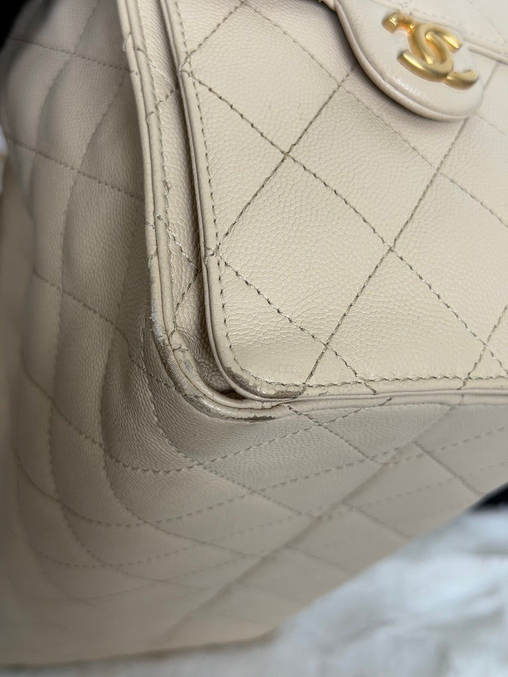 CHANEL Beige Caviar Aged GHW 25 Hobo Bag size SMALL 2025 25S collection