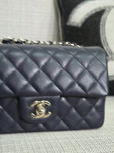 Load image into Gallery viewer, Chanel series 18 14C 2014 Cruise Collection Navy Caviar SHW Classsic Mini Rectangular Flap Bag
