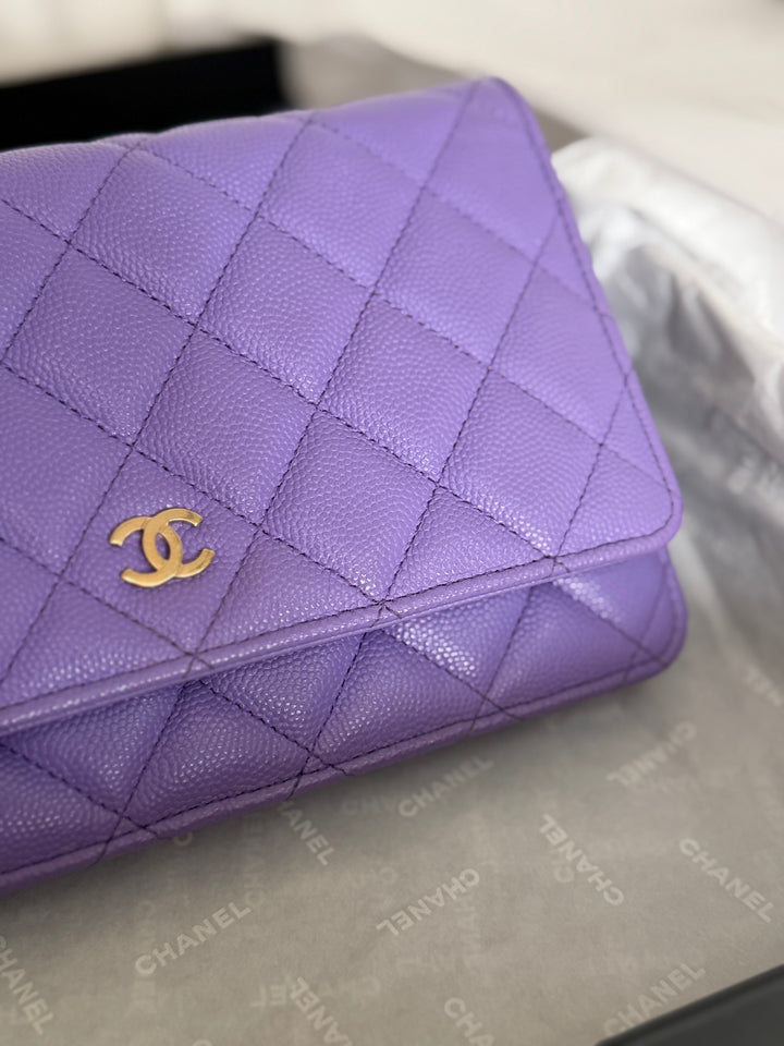 CHANEL series 28 20C Purple Caviar LGHW Classic Wallet on chain (WOC)