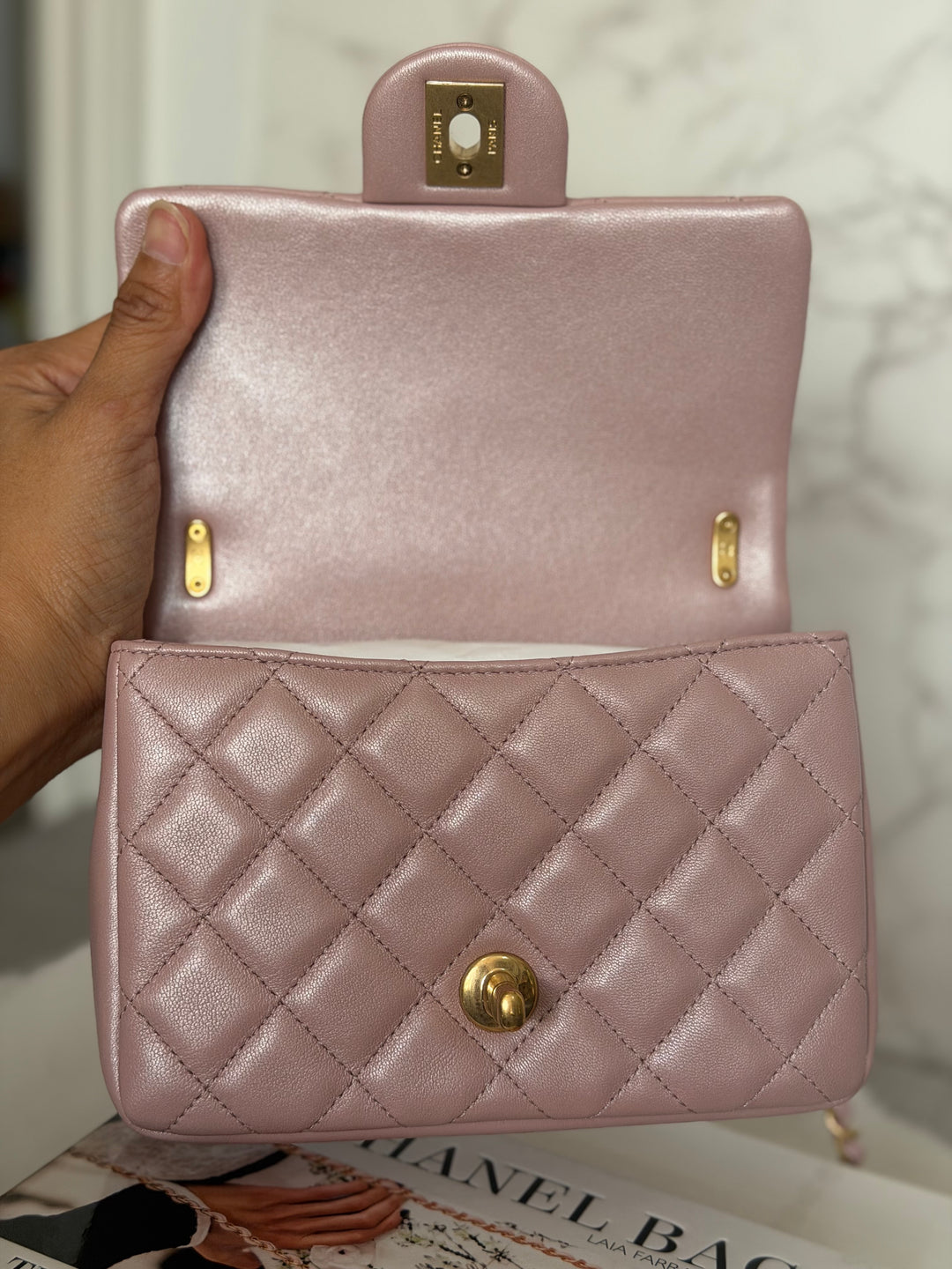 CHANEL 24P Pearly Pink Lambskin Pearl Twist Aged GHW Flap Bag 2024