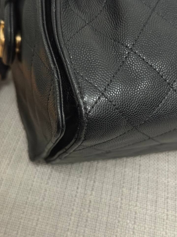 CHANEL 25 Black Caviar Aged GHW Hobo Bag size SMALL