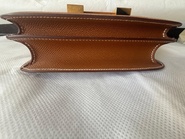 HERMES Constance 18 Gold Epsom Leather GHW Flap bag Stamp B 2023