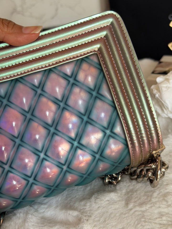 CHANEL 18S Iridescent Patent Calf Skin Purple Blue Mermaid Le Boy Flap Bag size Small