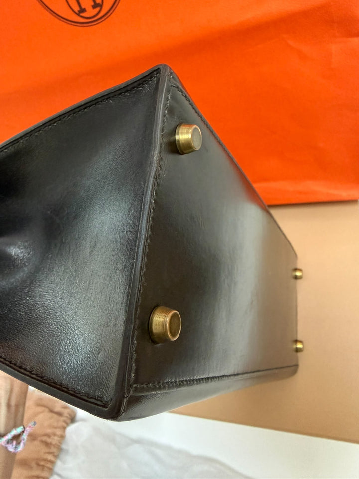 WA/Email to purchase only- HERMÈS Kelly 28 Vintage in Black 89 Noir 89 Box Leather GHW Stamp U in circle 1991