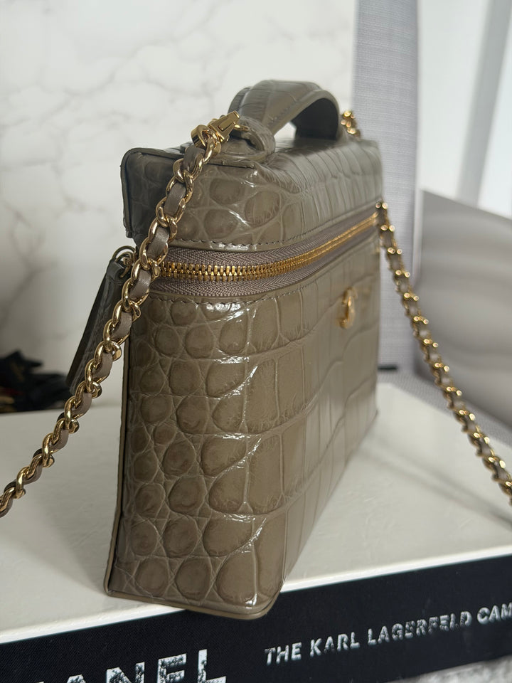 CHANEL 26A Etoupe Khaki Croc Embossed Calf skin LGHW LP Long Vanity size Medium 23 cms with detachable chain 2026