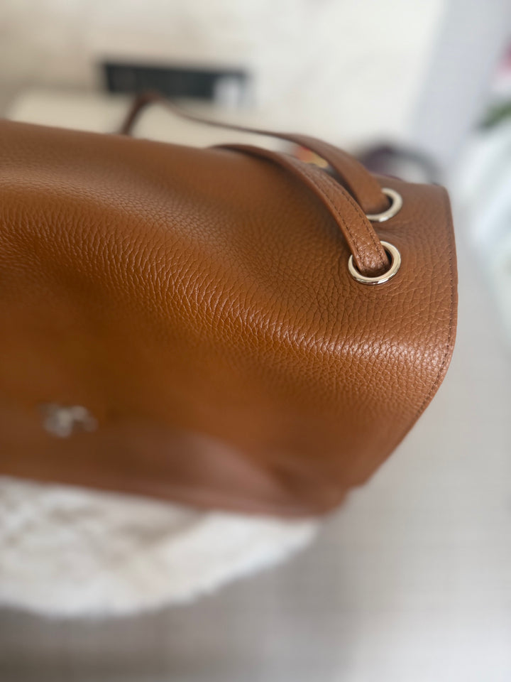 CHANEL 26A Camel Caviar SHW Maxi Flap Bag 38.5 cms Matthieu Blazy 2026