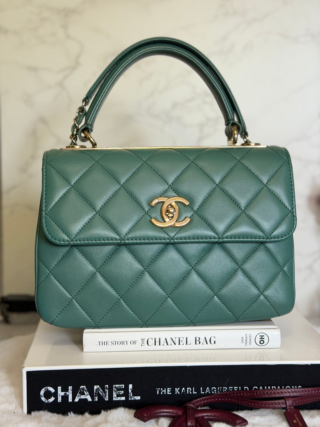 CHANEL series 26 Green Lambskin LGHW Small Trendy CC Top Handle Flap Bag 2018