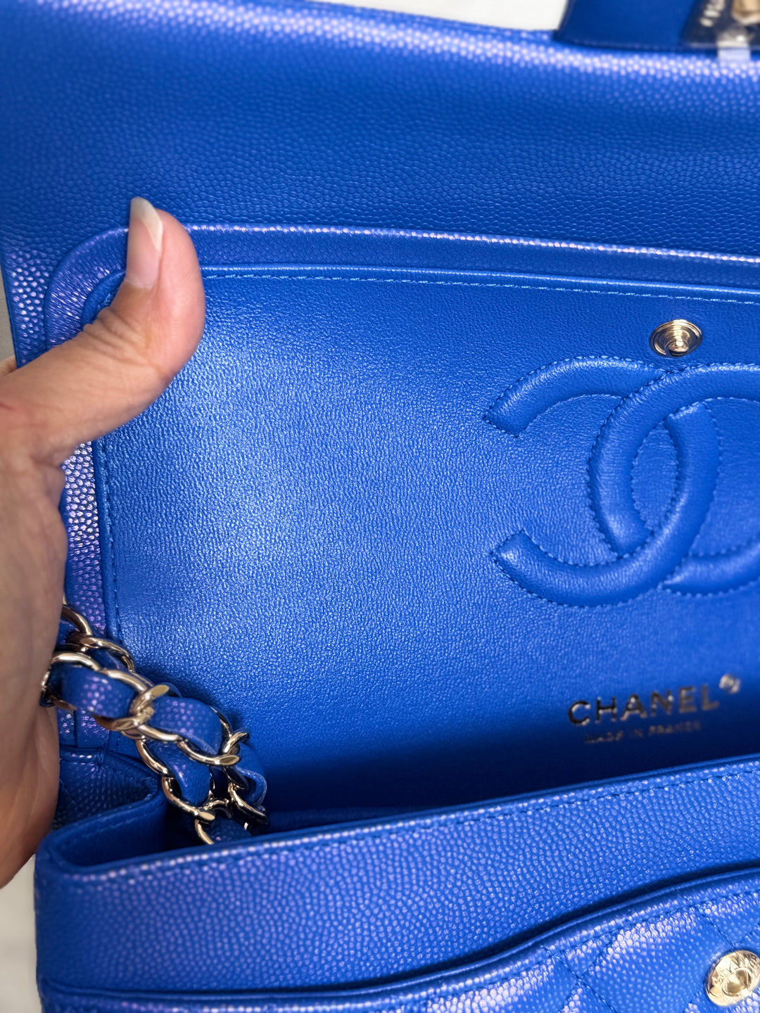Chanel 21S series 31 Iridescent Electric Cobalt Blue Caviar LGHW Medium M/L timeless Classic double flap bag 2021