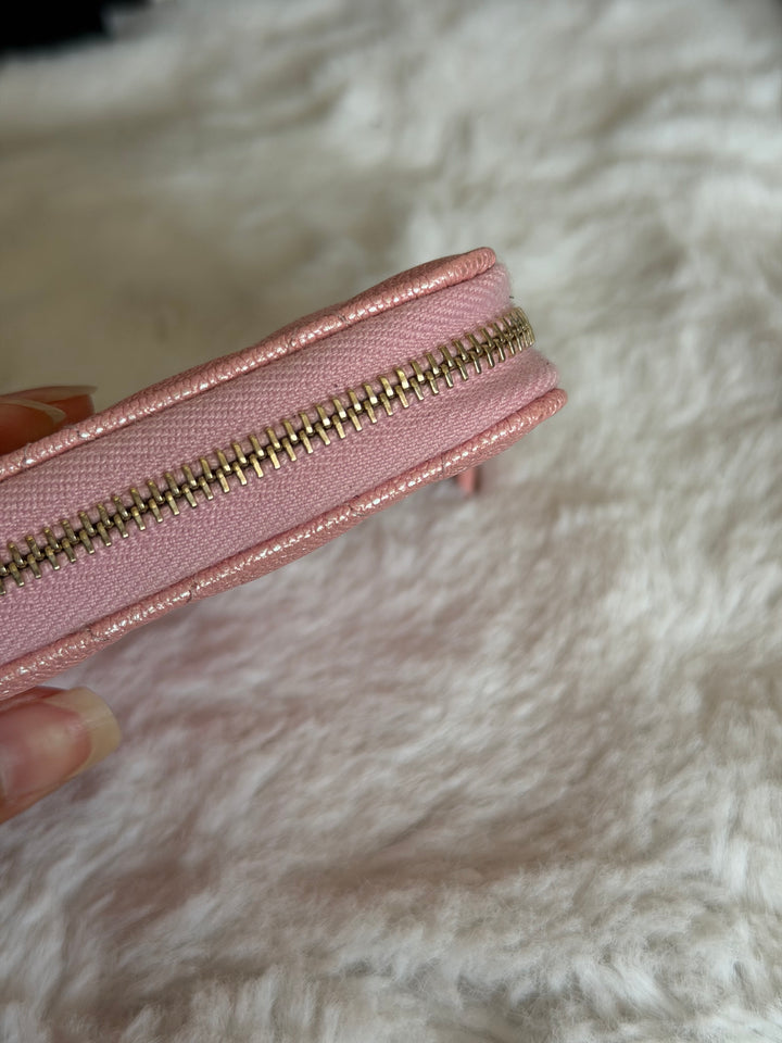 CHANEL 19S iridescent pink caviar LGHW Zippy Coin Purse series 27 2019