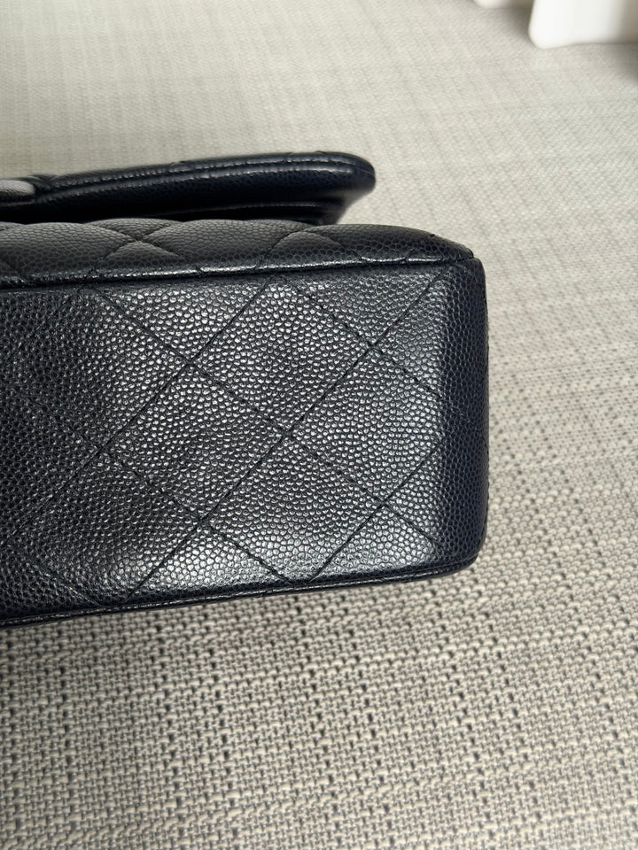 CHANEL series 30 Dark Navy Caviar LGHW Small Timeless Classic Double Flap Bag 2020