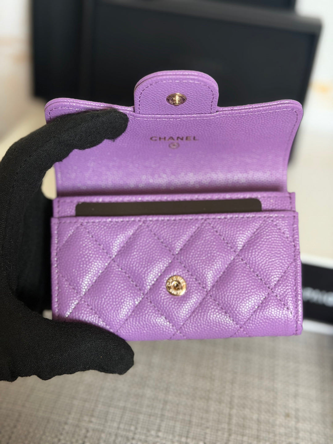 CHANEL series 31 Purple Caviar LGHW Classic Flap Snap Card Holder with Mona Lisa Pocket