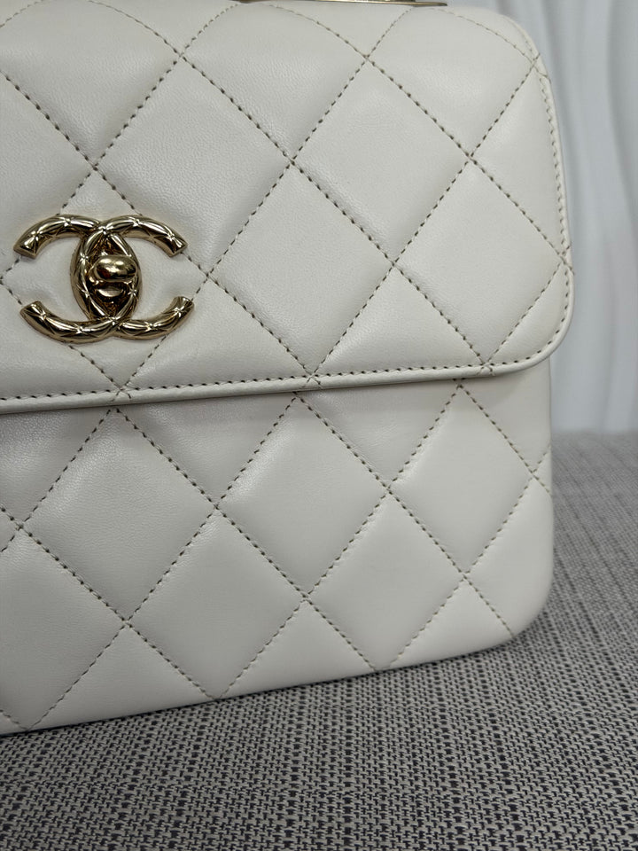 CHANEL 23S collection 2023 White Lambskin LGHW Trendy CC Flap Bag size Small with raised CHANEL Engraved Plate Top Handle