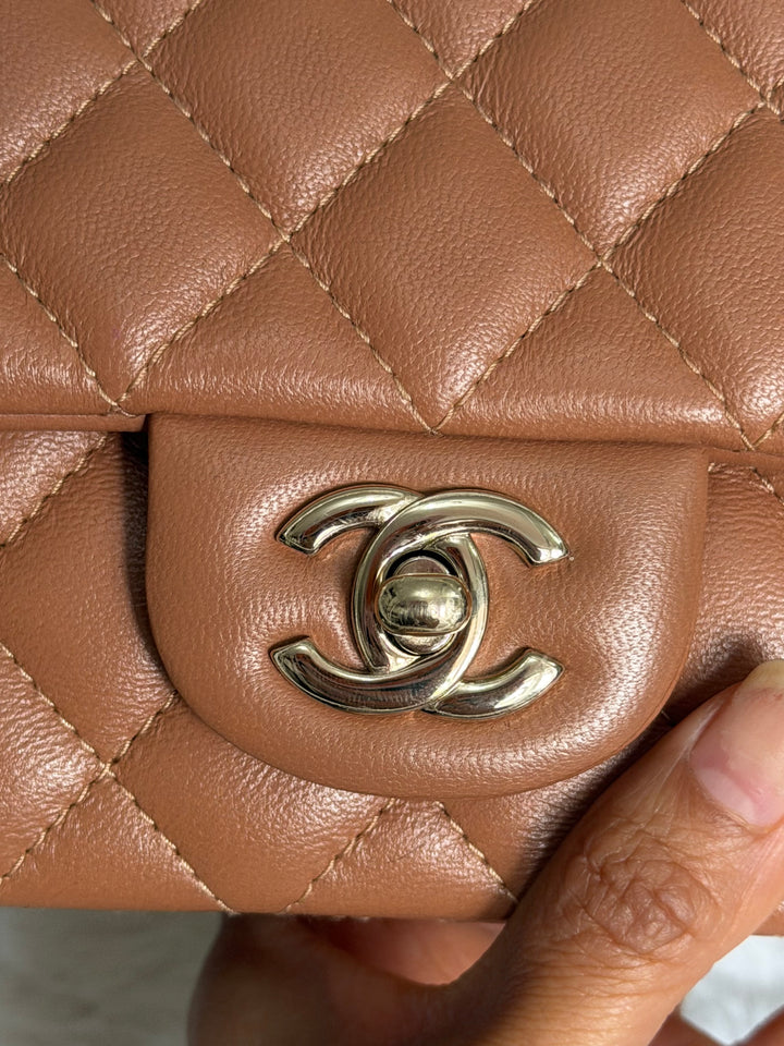 CHANEL 22S Caramel Brown NB356 Lambskin LGHW Mini Rectangular Flap Bag 2022