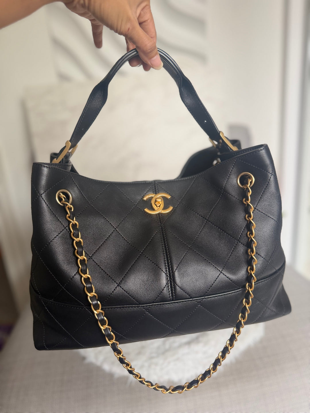 CHANEL 25A Black Calf Skin aged GHW Hobo Shopping Bag size Small 2025