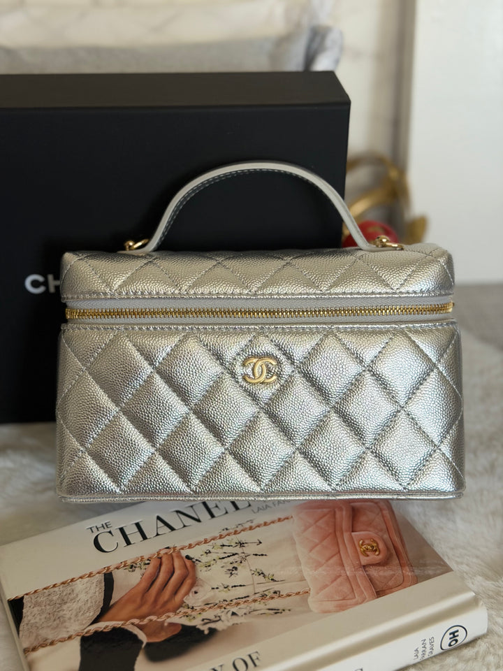 CHANEL 26A 2026 Silver Caviar LGHW Long Vanity LP with detachable Chain 19 cms