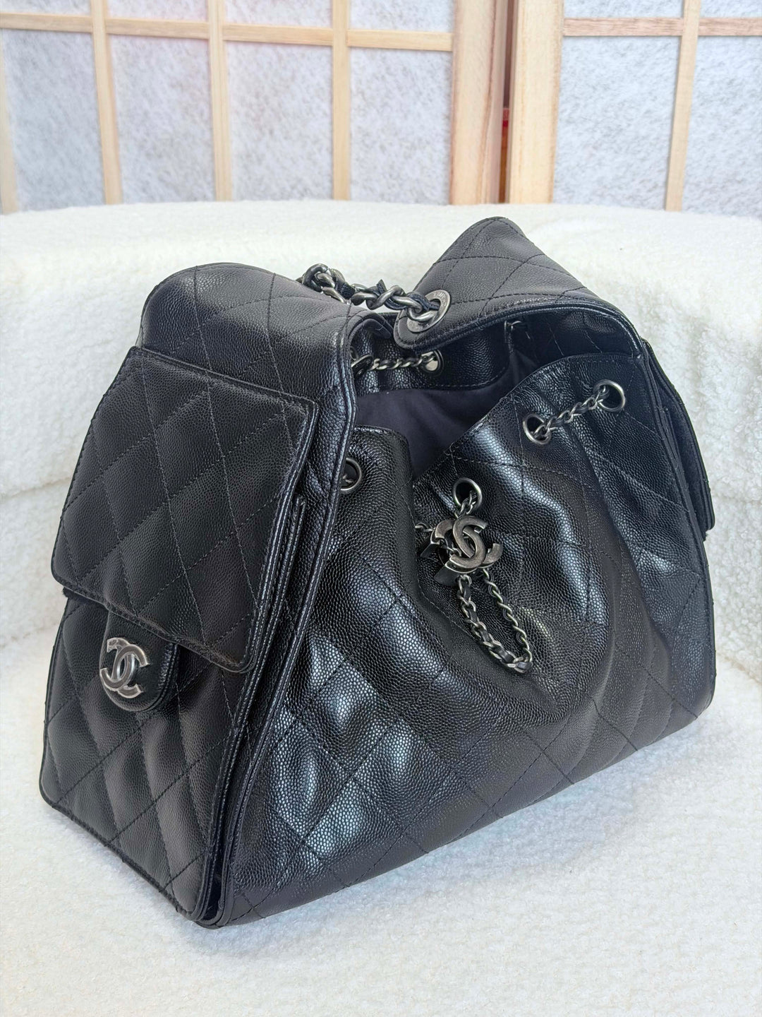 CHANEL Black Caviar Ruthenium Hardware 25 Hobo Bag size SMALL