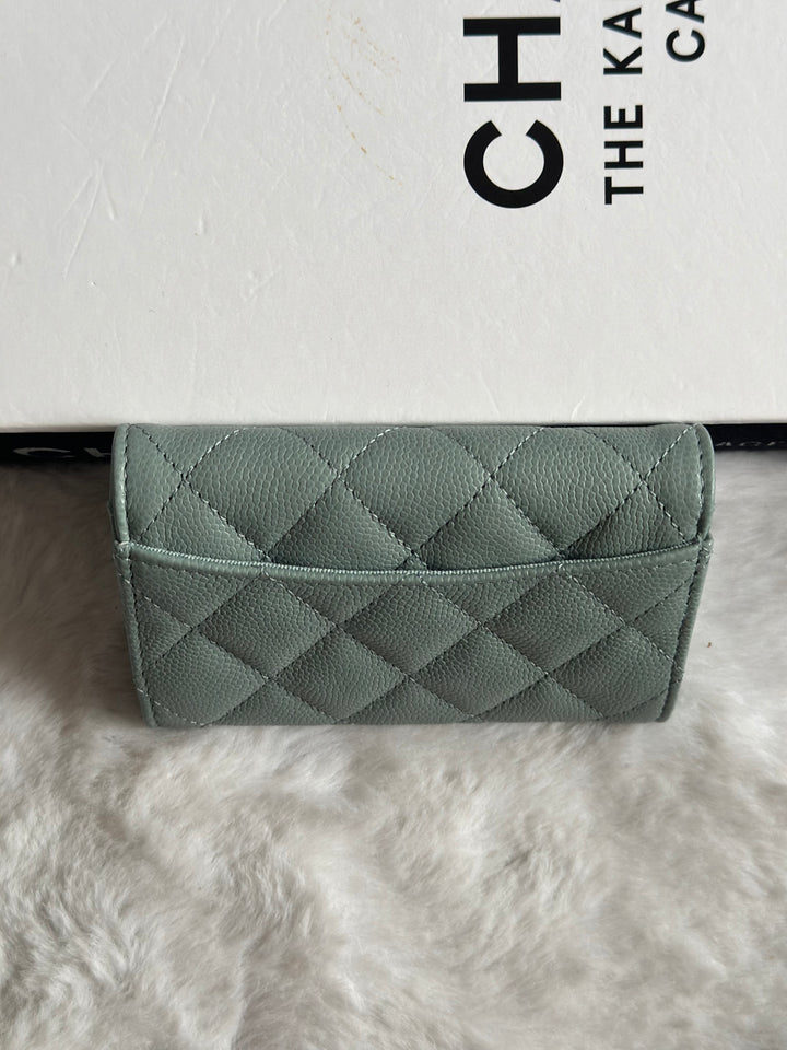 Chanel Sage caviar LGHW Classic Flap Snap Card Holder
