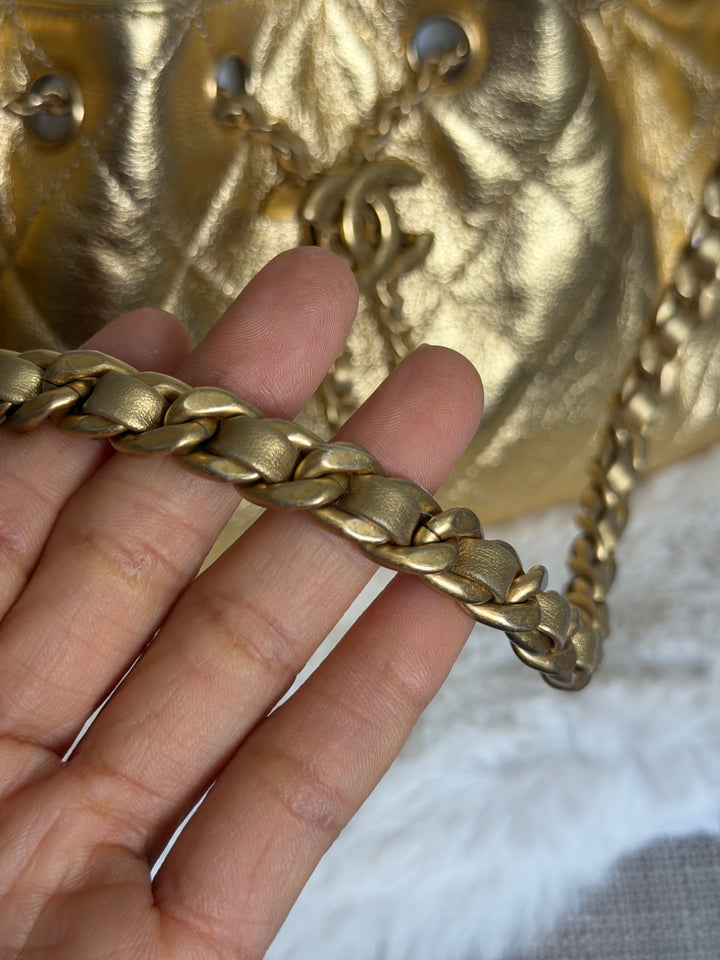 CHANEL 26C Gold Caviar Mini 25 Hobo Bag with Aged GHW 2026