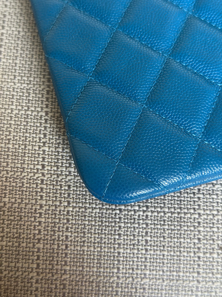 CHANEL series 27 Blue caviar LGHW Medium O Case/Pouch 25 cms