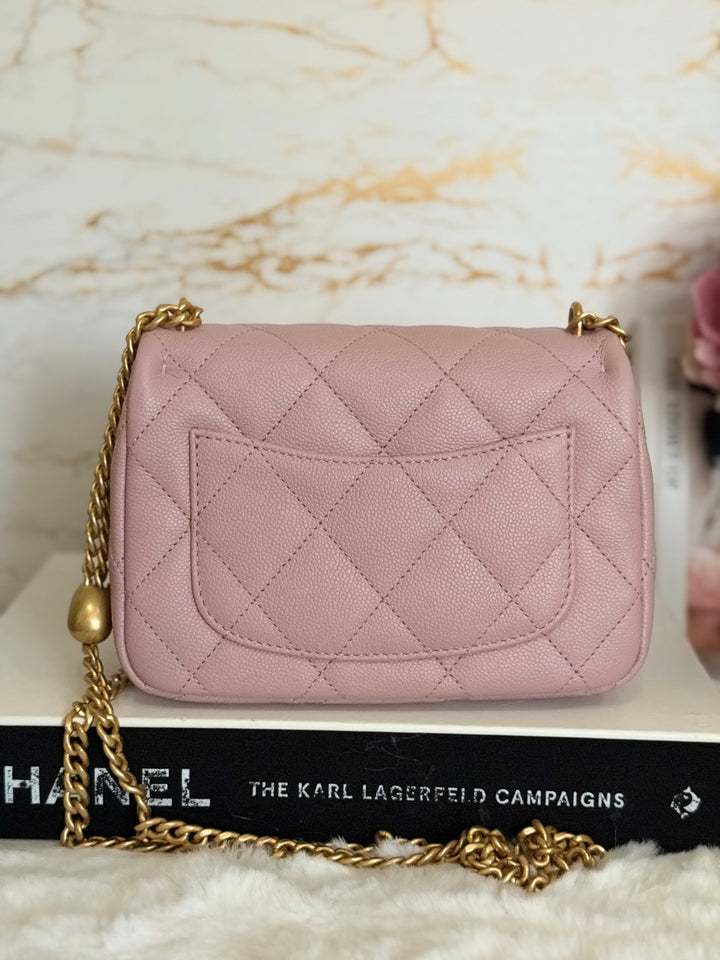 CHANEL 24P Muted Mauve Pink Caviar Heart Adjustable Chain Flap Bag with aged GHW 2024