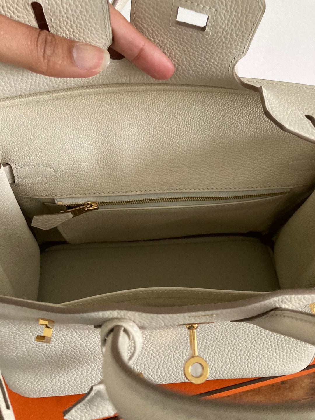Hermes Birkin 25 Craie Togo Leather with Gold Hardware B Stamp 2024