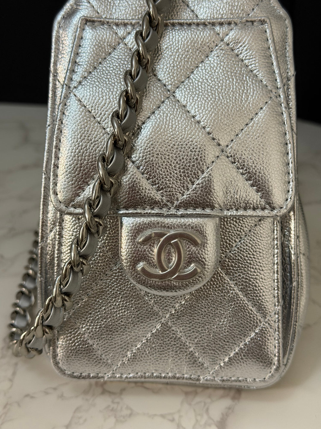 CHANEL 26C Silver Caviar shiny SHW Mini 25 Hobo Bag