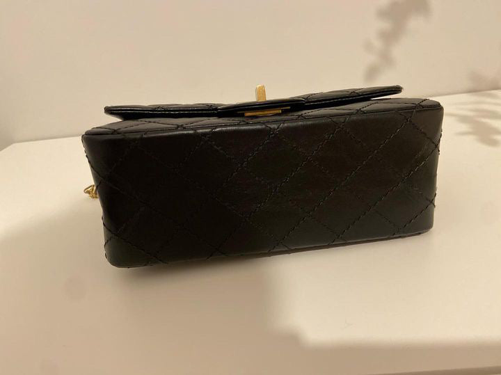 Chanel series 28 (2019) Black Calf skin Aged GHW Mini Reissue Flap Bag
