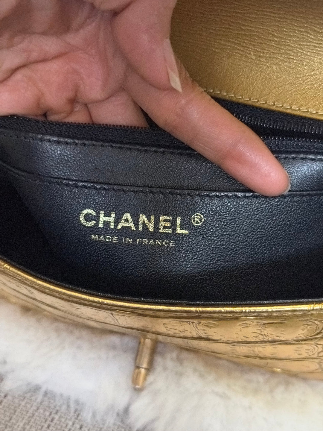 CHANEL series 28 19A Metiers d'Art collection Gold Croc Embossed Calf Skin Mini Rectangular Flap Bag with Aged GHW 2019 RARE