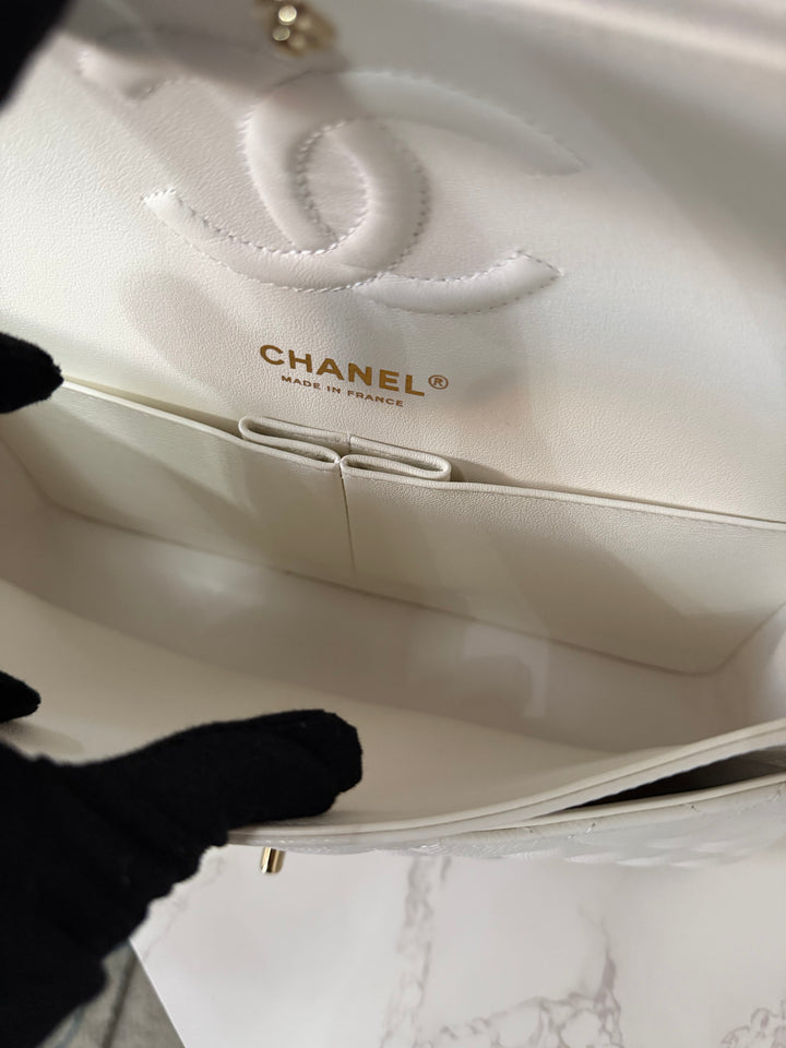 CHANEL 2023 White Caviar LGHW Medium ML Timeless Classic Double Flap Bag