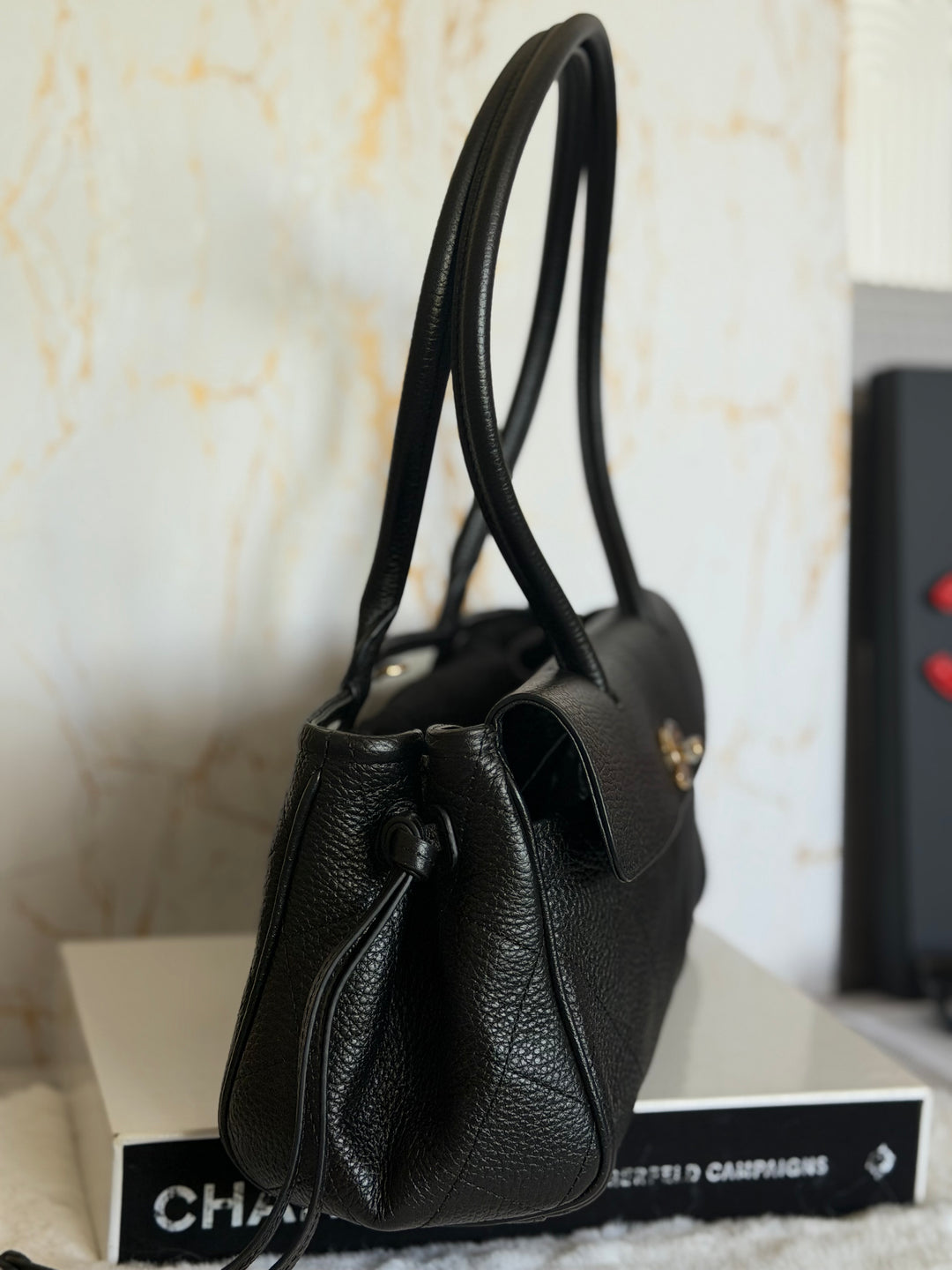 CHANEL 26S Black Caviar GHW East West Hobo Bag Matthieu Blazy SOLD OUT 2026