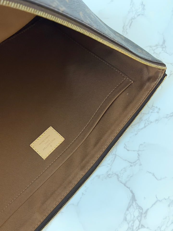 LOUIS VUITTON LV Monogram Canvas Laptop Case fits 13 inches screen