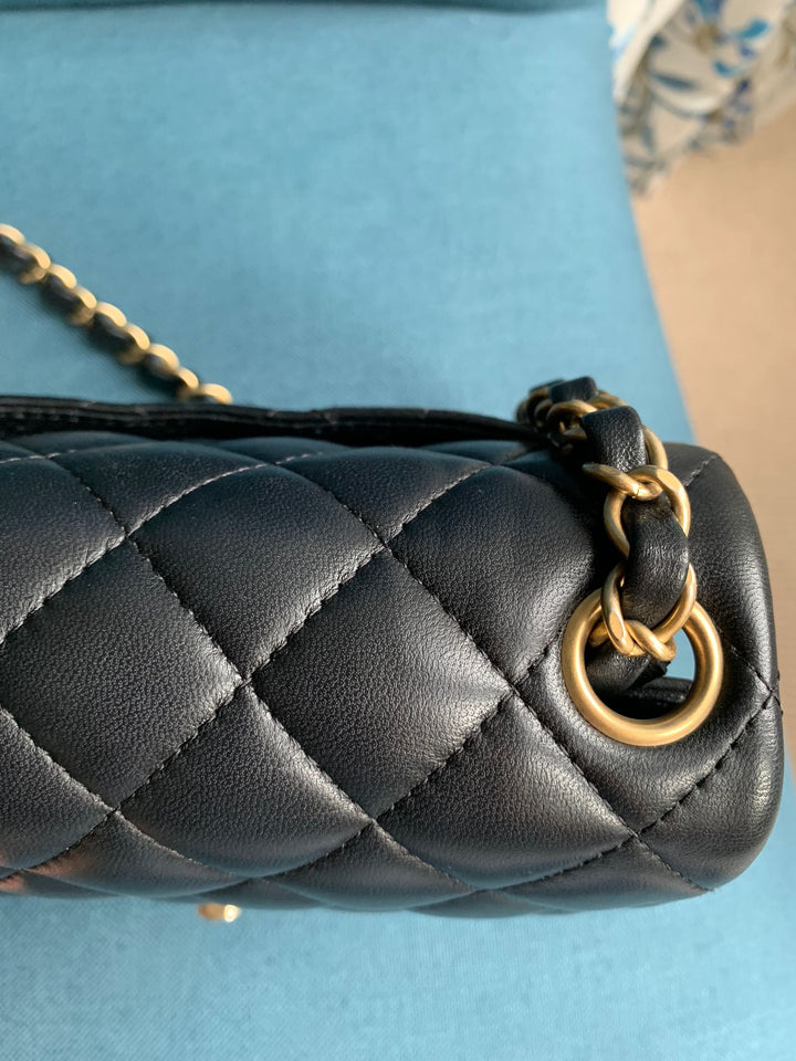 Chanel series 27 Black Lambskin LGHW Square Mini Flap Bag