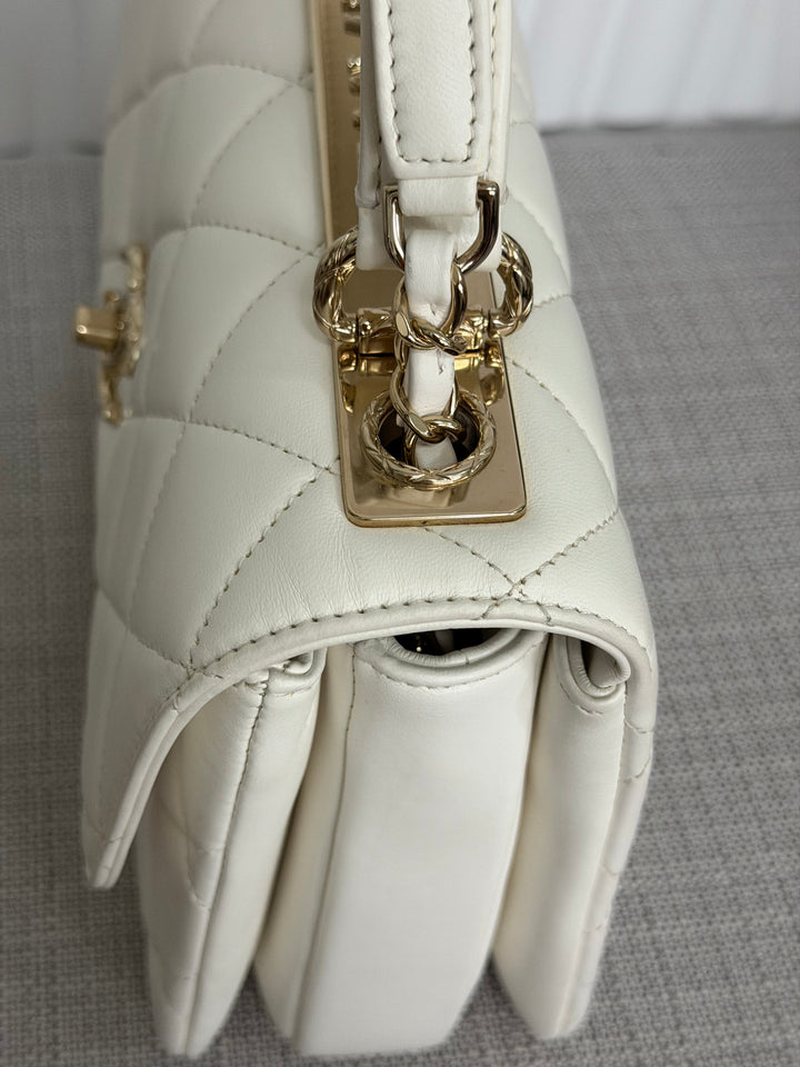 CHANEL 23S collection 2023 White Lambskin LGHW Trendy CC Flap Bag size Small with raised CHANEL Engraved Plate Top Handle