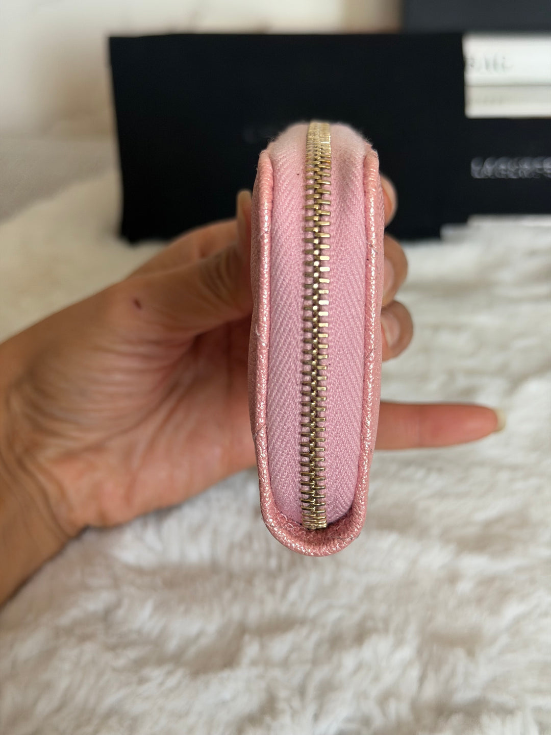CHANEL 19S iridescent pink caviar LGHW Zippy Coin Purse series 27 2019