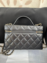 Load image into Gallery viewer, CHANEL Black Lambskin LGHW LP Vanity With Detachable Chain 2025
