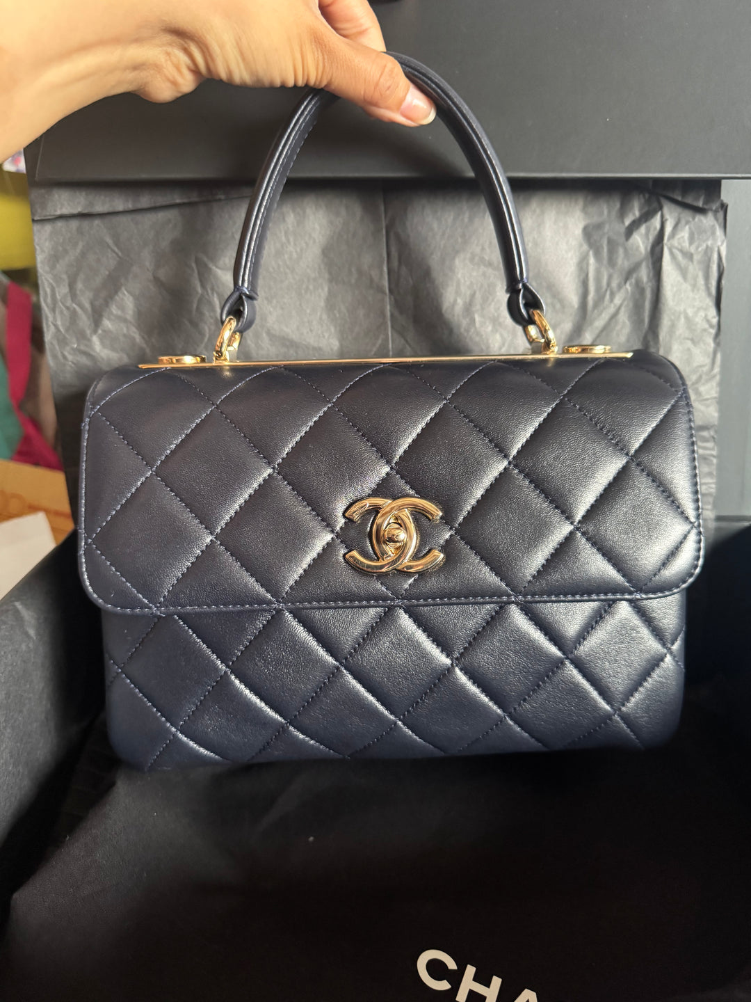 Chanel series 28 2018/2019 Navy Lambskin Champagne GHW Trendy CC Flap Bag size Small with Detachable Strap
